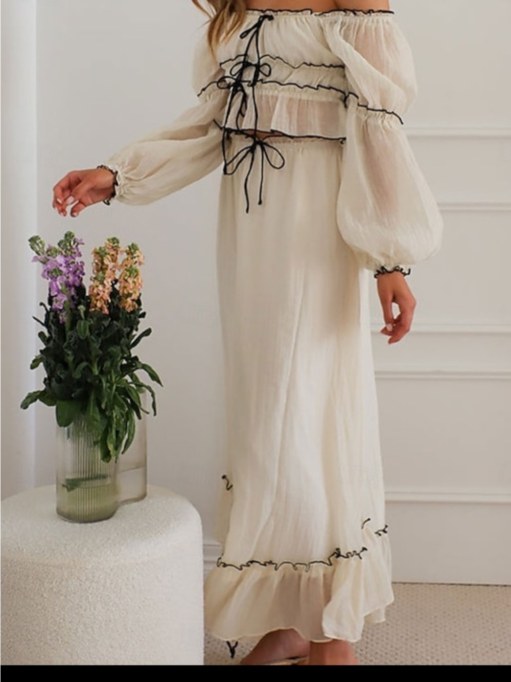 NWOT cream and black skirt set - Picture 4 of 4